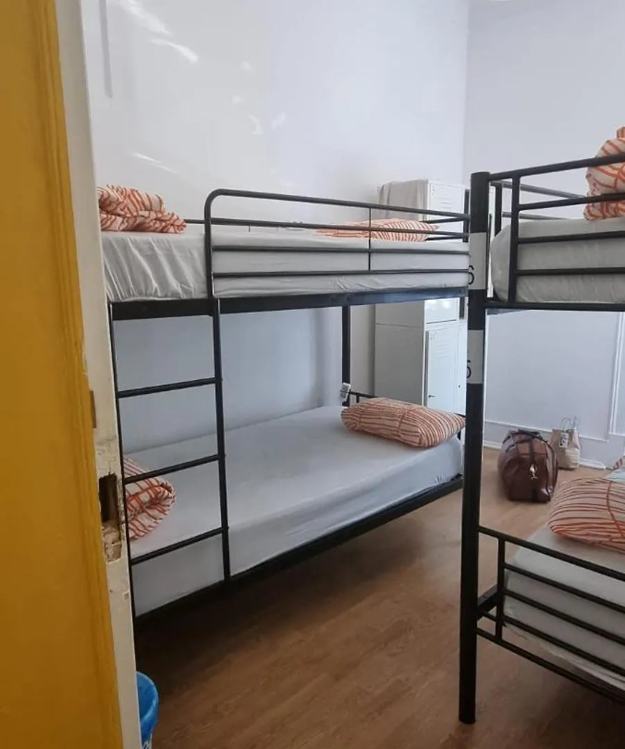 Samps Hostel Lisbona Portogallo